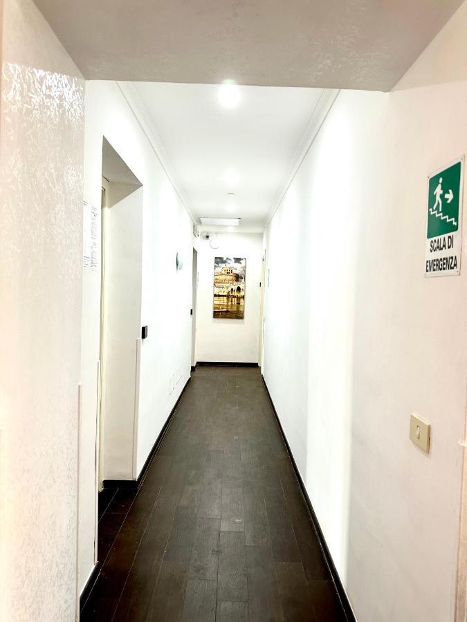 Trevi Romantic Alcova Екстер'єр фото